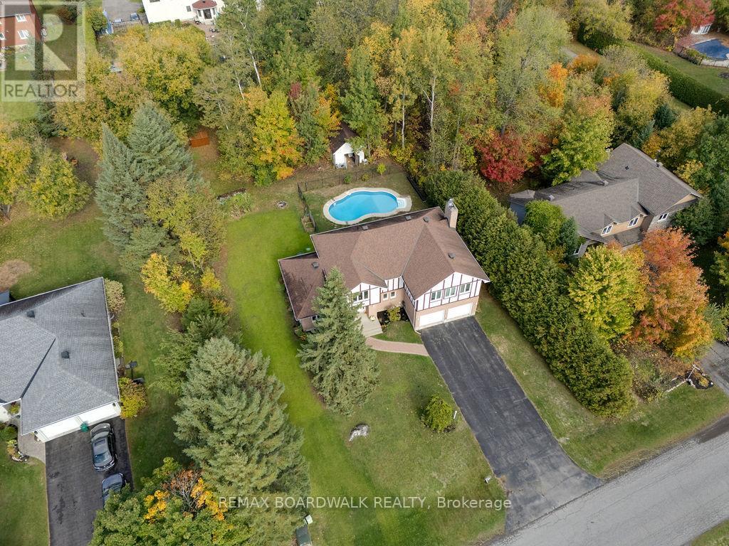 7089 Bush Drive, Ottawa, Ontario  K4P 1M8 - Photo 2 - X13628876