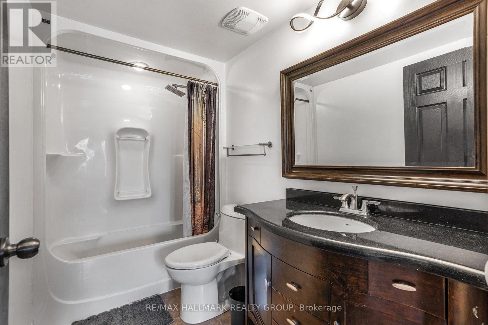 302 - 1005 Laurier Street, Clarence-Rockland, Ontario K4K 1T7 - Photo 17 - X13628908