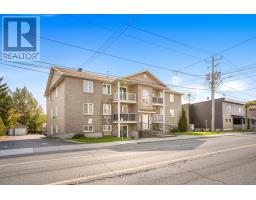 302 - 1005 LAURIER STREET, Clarence-Rockland, Ontario