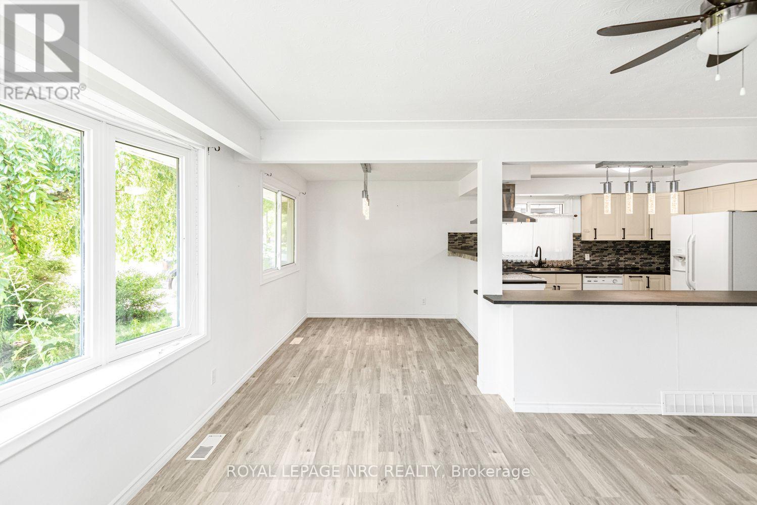 100 Mountain Avenue N, Hamilton (Stoney Creek), Ontario L8G 3P7 - Photo 10 - X13628906