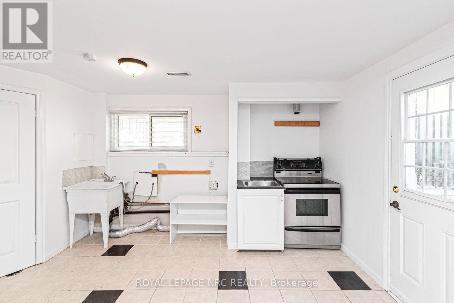 100 Mountain Avenue N, Hamilton (Stoney Creek), Ontario L8G 3P7 - Photo 33 - X13628906