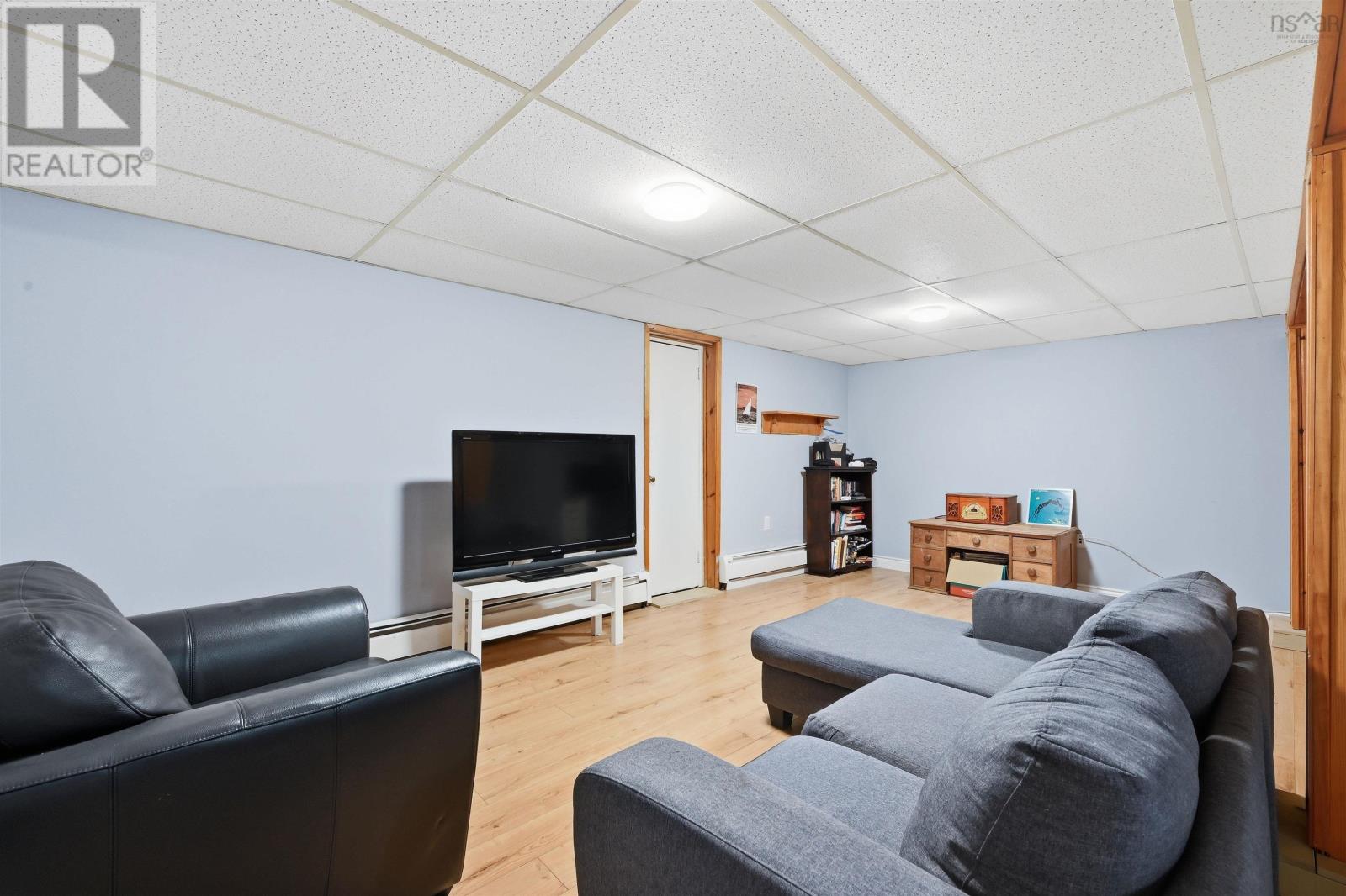 21 Lewis Drive, Bedford, Nova Scotia  B4B 1C1 - Photo 27 - 202616369