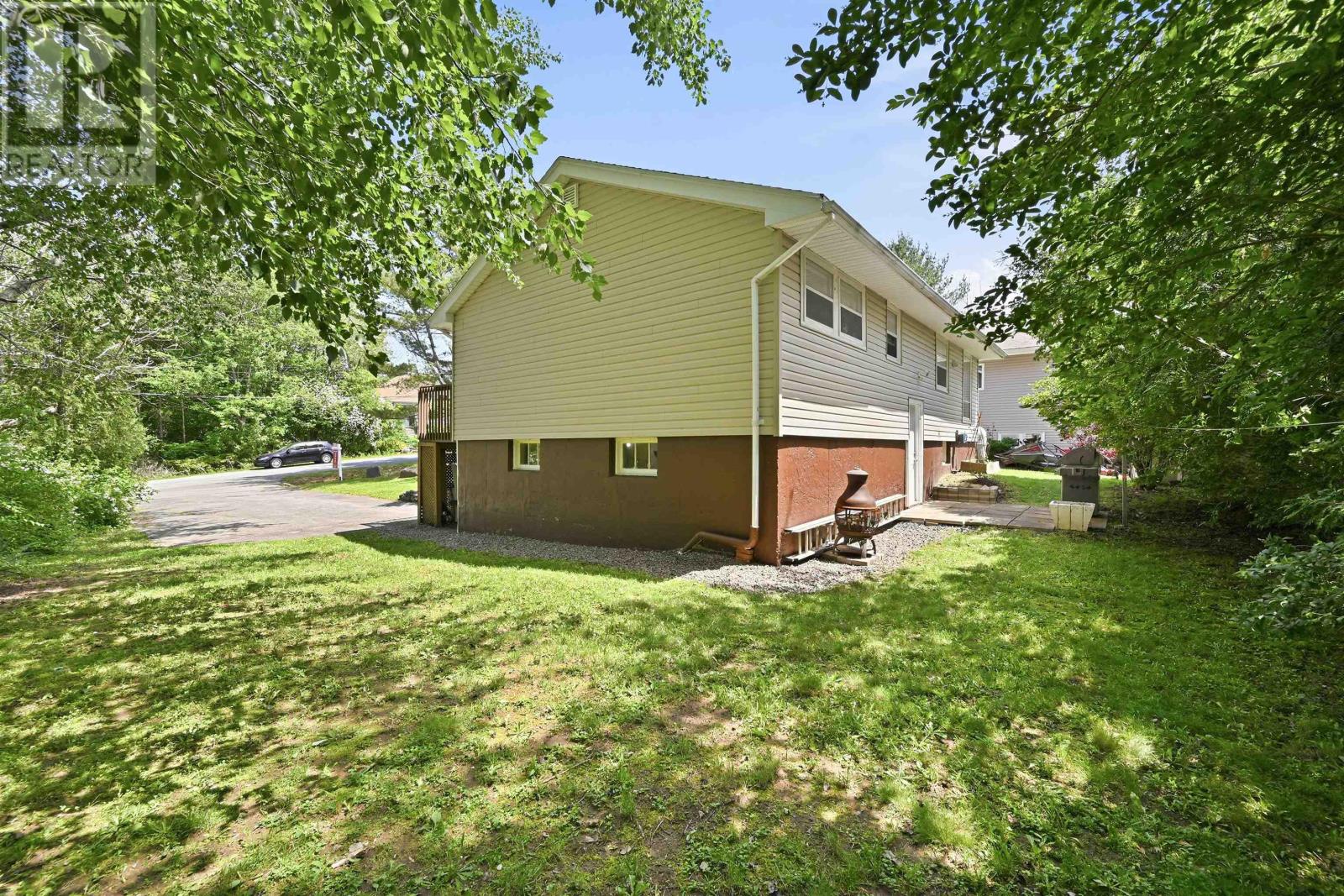 21 Lewis Drive, Bedford, Nova Scotia  B4B 1C1 - Photo 42 - 202616369