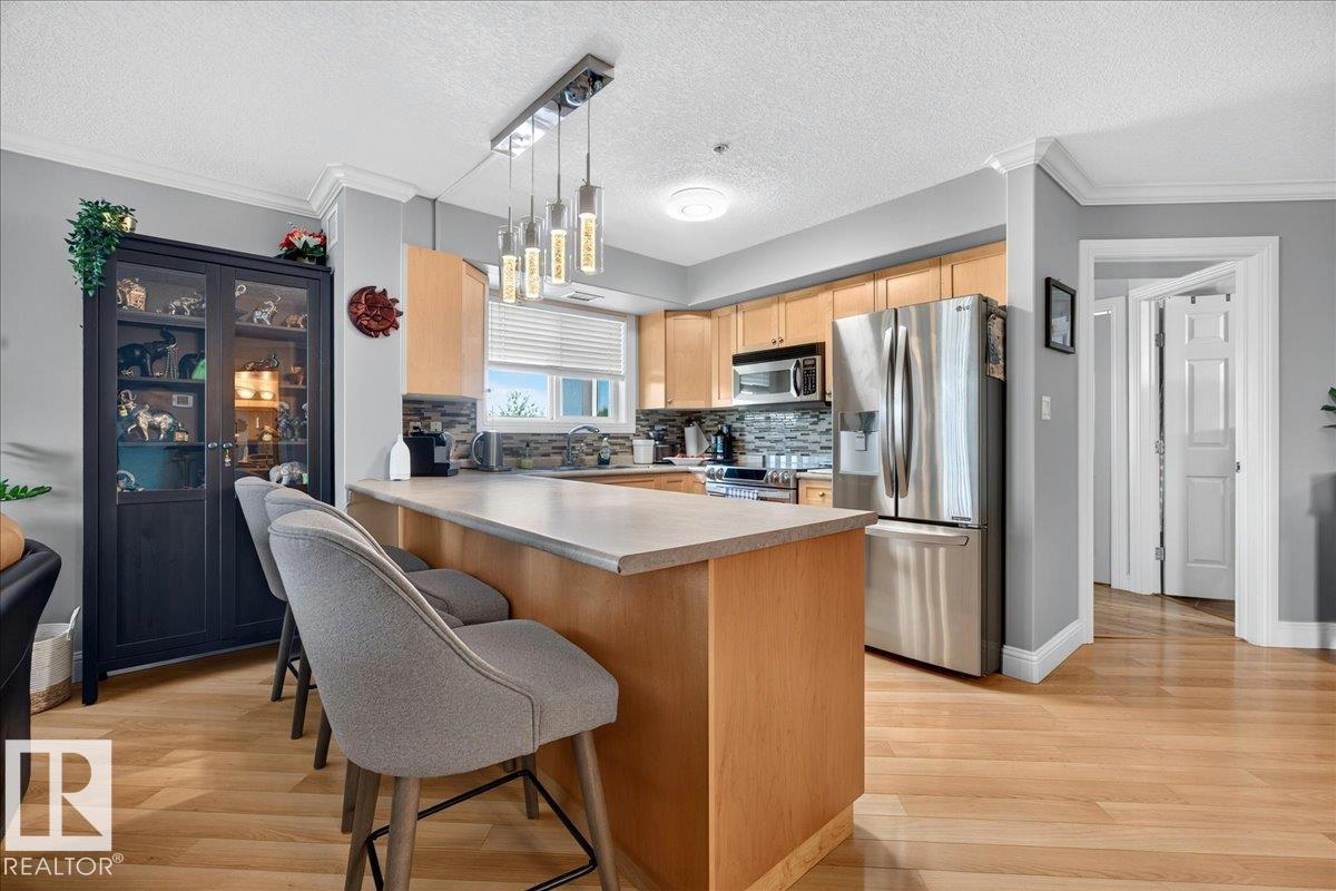 #306 13111 140 AV NW, Edmonton, Alberta