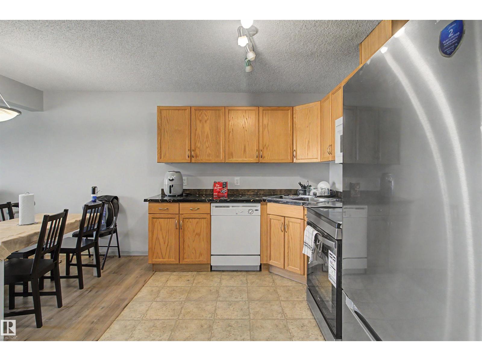 #204 309 Clareview Station Dr NW, Edmonton, Alberta  T5Y 0C5 - Photo 4 - E4501767