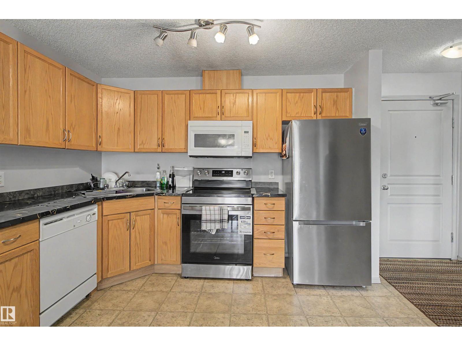 #204 309 Clareview Station Dr NW, Edmonton, Alberta  T5Y 0C5 - Photo 5 - E4501767