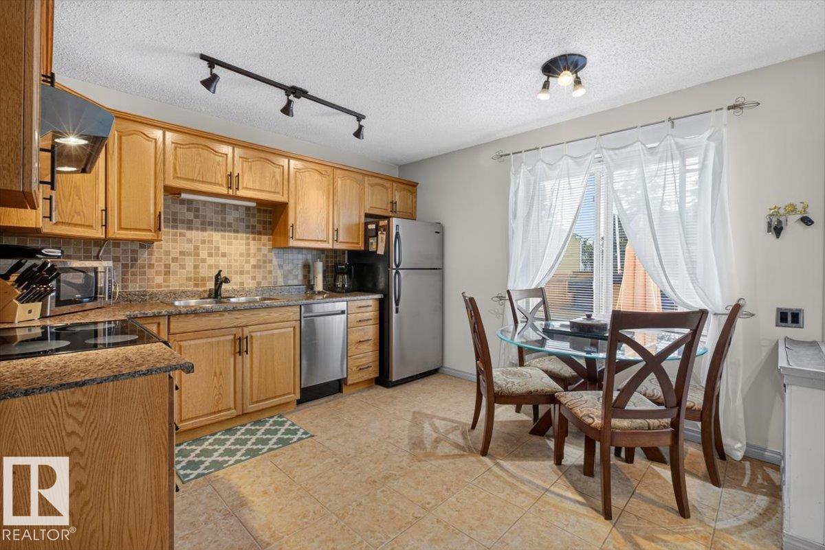 17781 81 Av NW, Edmonton, Alberta  T5T 1L4 - Photo 6 - E4501768