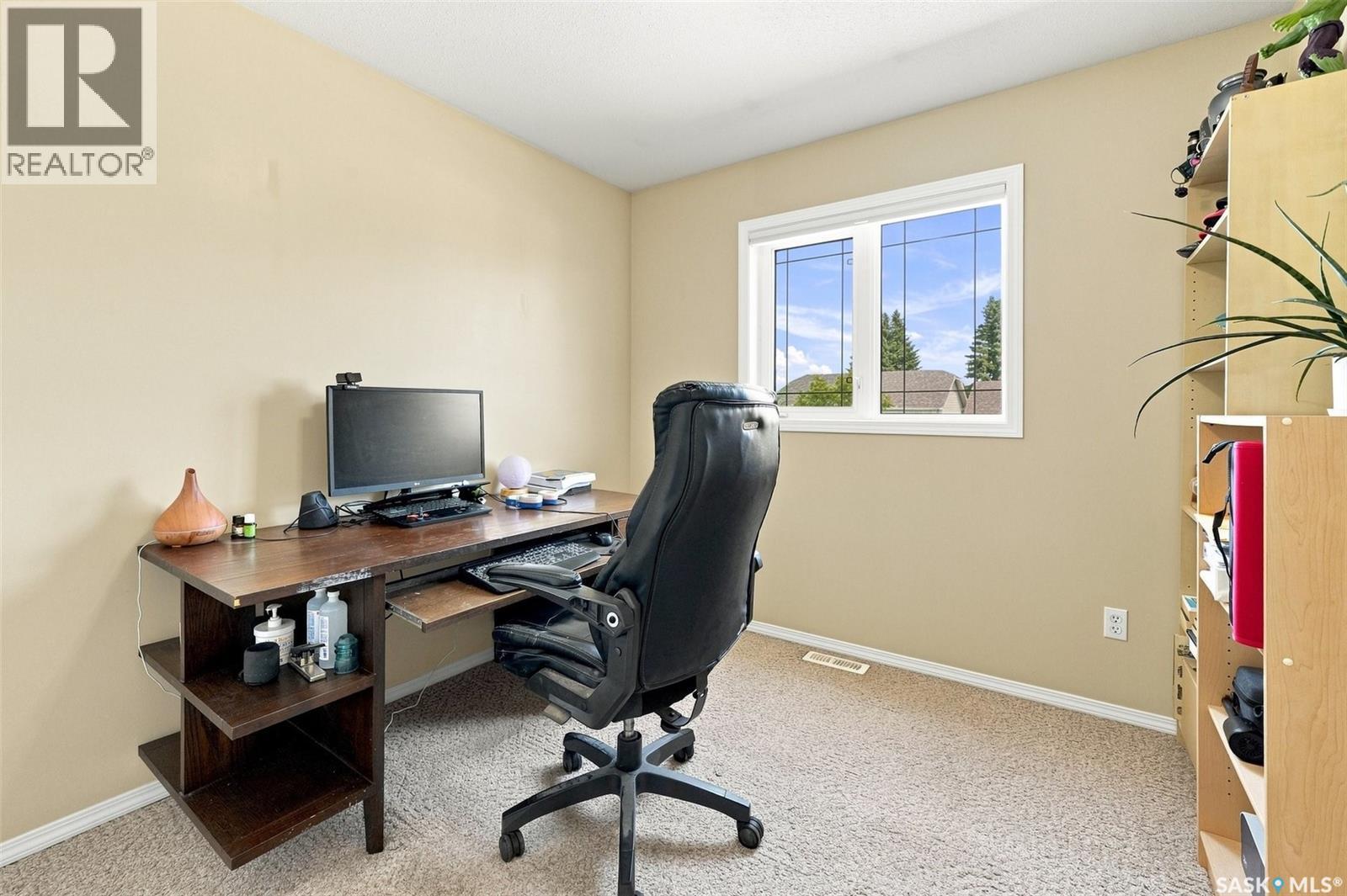 238 Blackburn Crescent, Saskatoon, Saskatchewan  S7V 1E9 - Photo 19 - SK044215