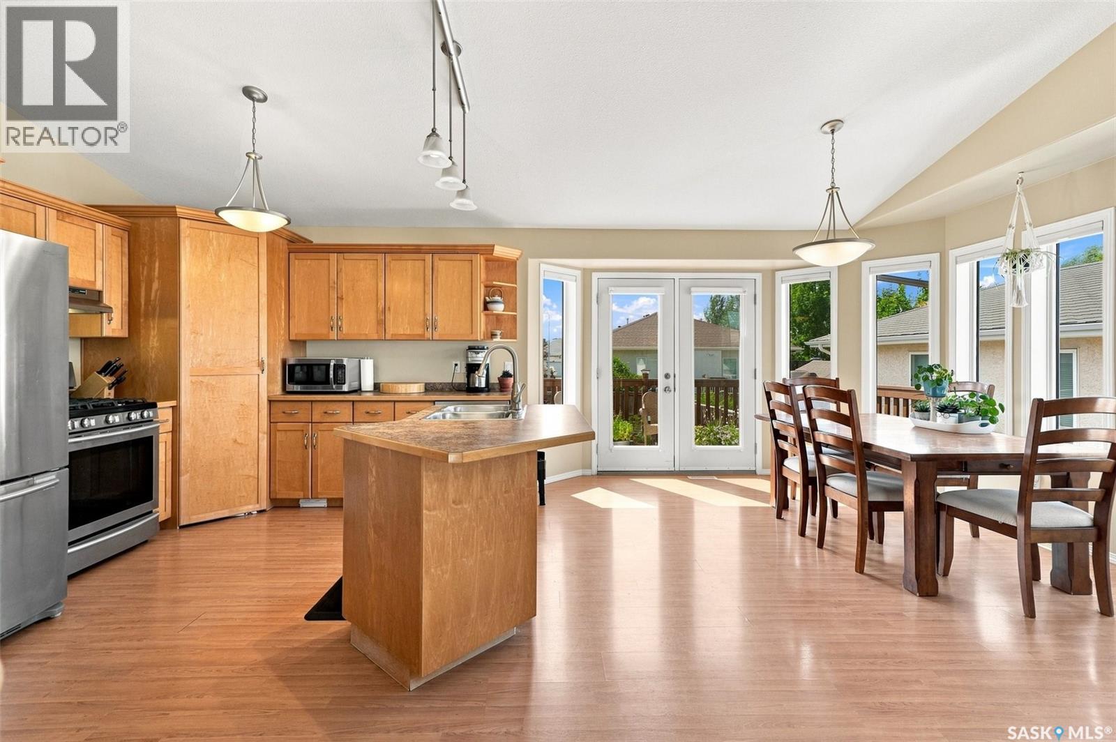 238 Blackburn Crescent, Saskatoon, Saskatchewan  S7V 1E9 - Photo 8 - SK044215