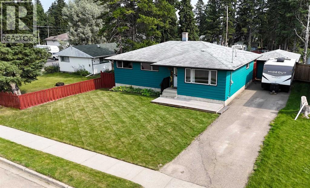 4209 6 Avenue, Edson, Alberta  T7E 1A5 - Photo 3 - A2333816
