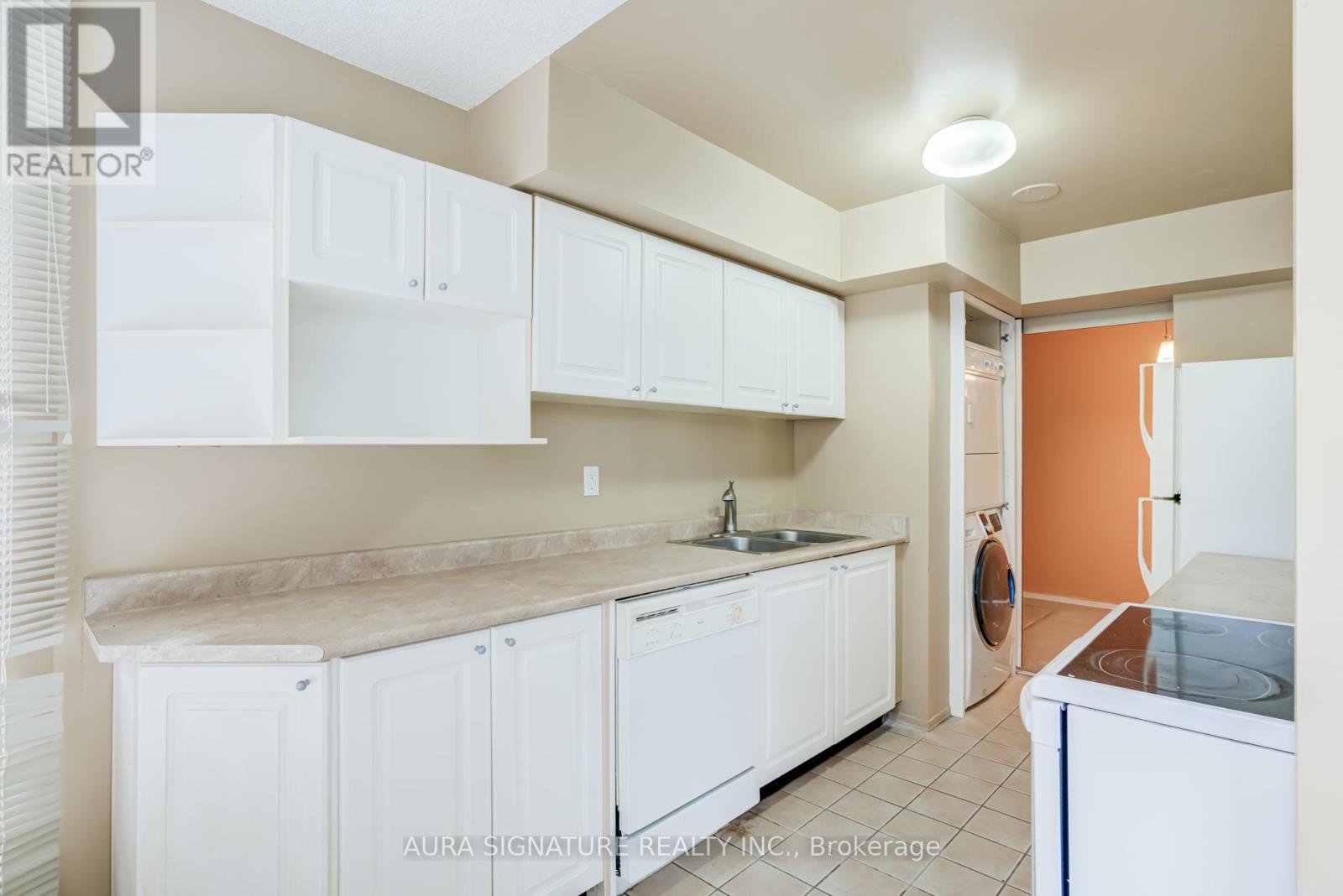 401 - 3077 Weston Road, Toronto, Ontario  M9M 3A1 - Photo 18 - W13628900