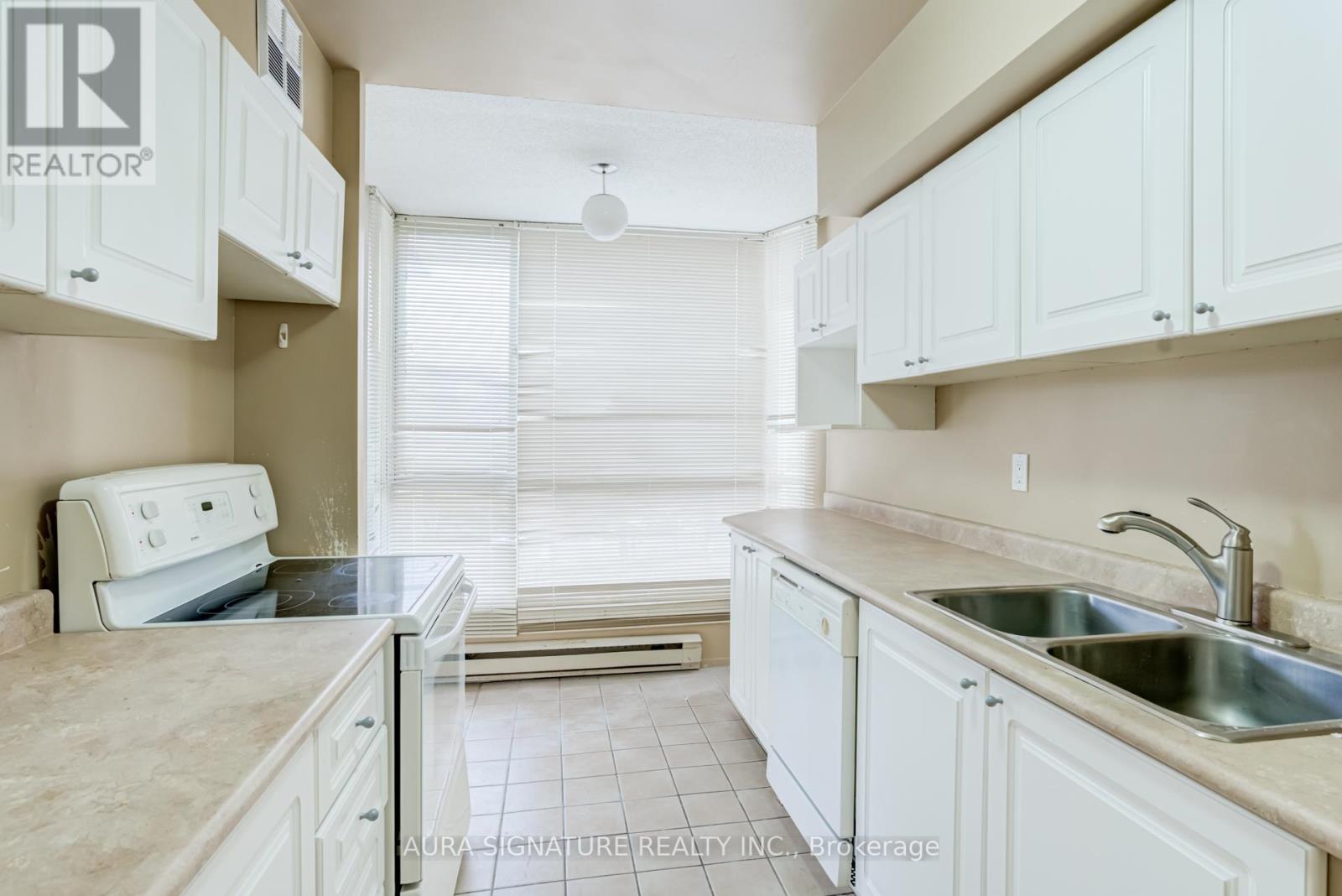 401 - 3077 Weston Road, Toronto, Ontario  M9M 3A1 - Photo 20 - W13628900