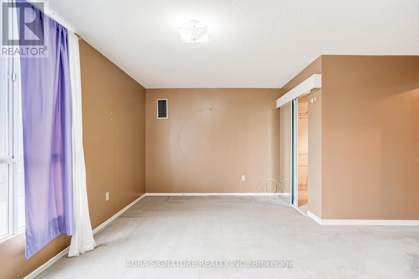 401 - 3077 Weston Road, Toronto, Ontario  M9M 3A1 - Photo 25 - W13628900