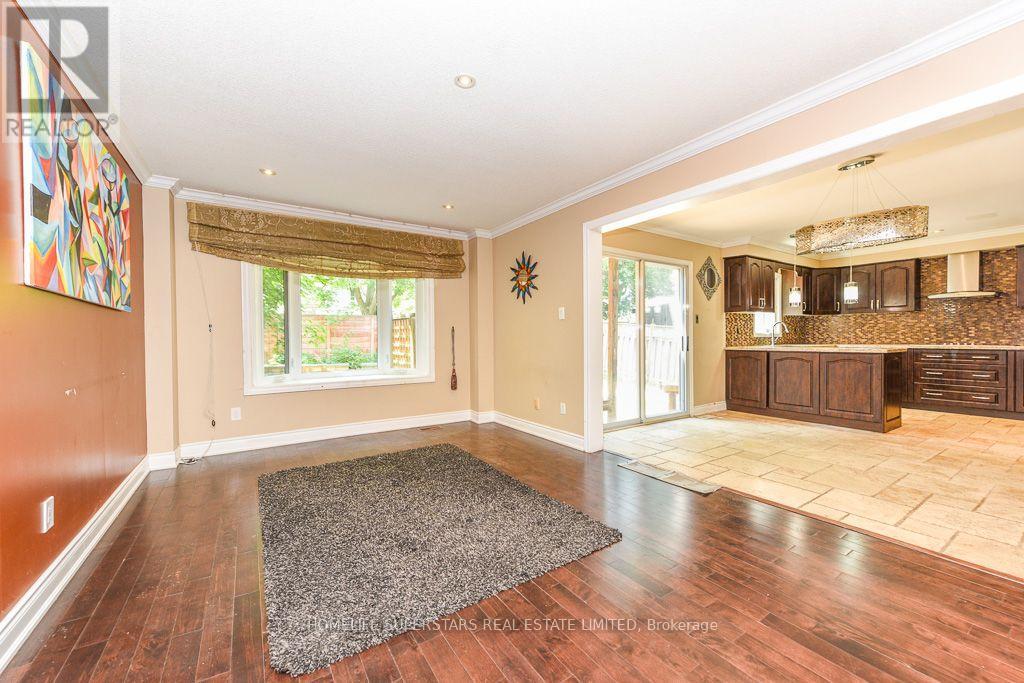 2508 Paula Court W, Mississauga, Ontario  L5K 2R5 - Photo 12 - W13628924
