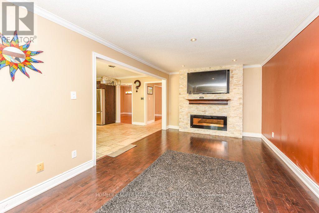2508 Paula Court W, Mississauga, Ontario  L5K 2R5 - Photo 13 - W13628924
