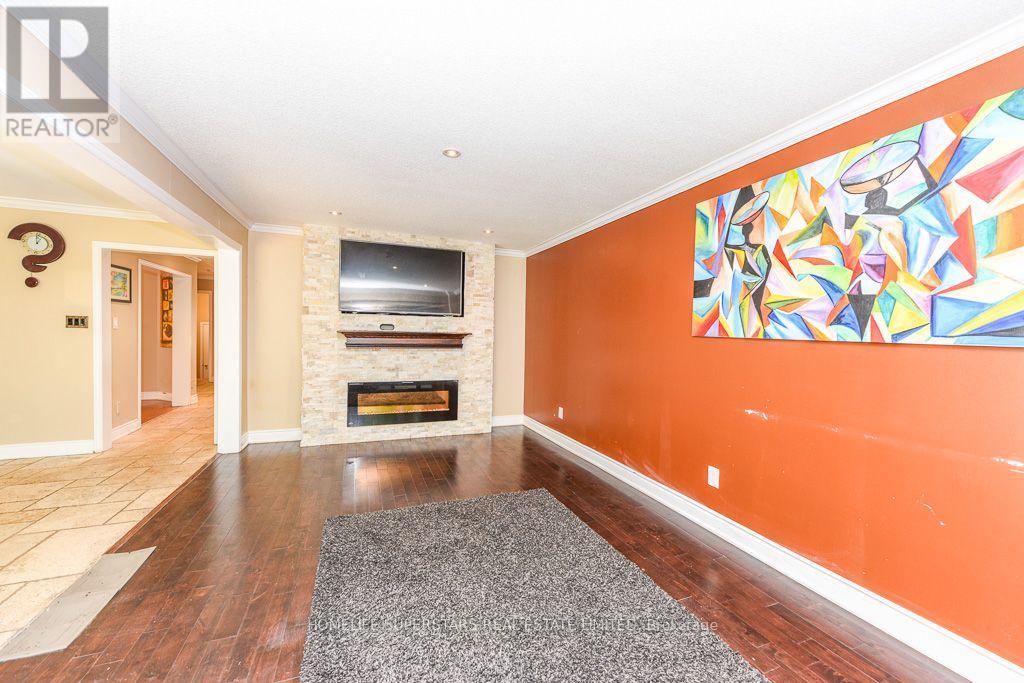 2508 Paula Court W, Mississauga, Ontario  L5K 2R5 - Photo 14 - W13628924