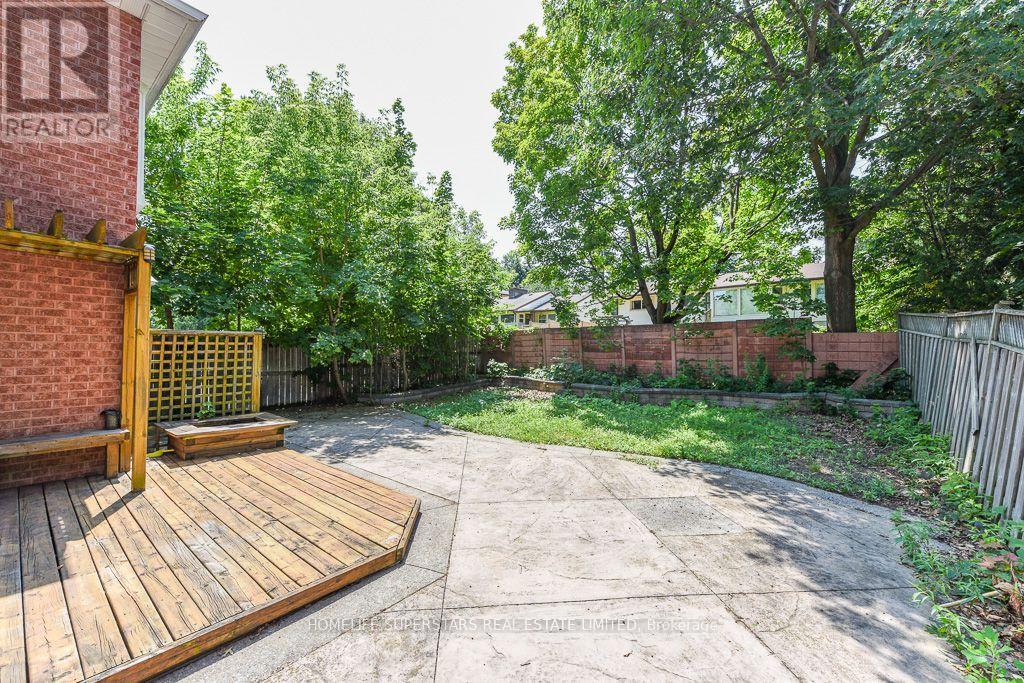 2508 Paula Court W, Mississauga, Ontario  L5K 2R5 - Photo 5 - W13628924