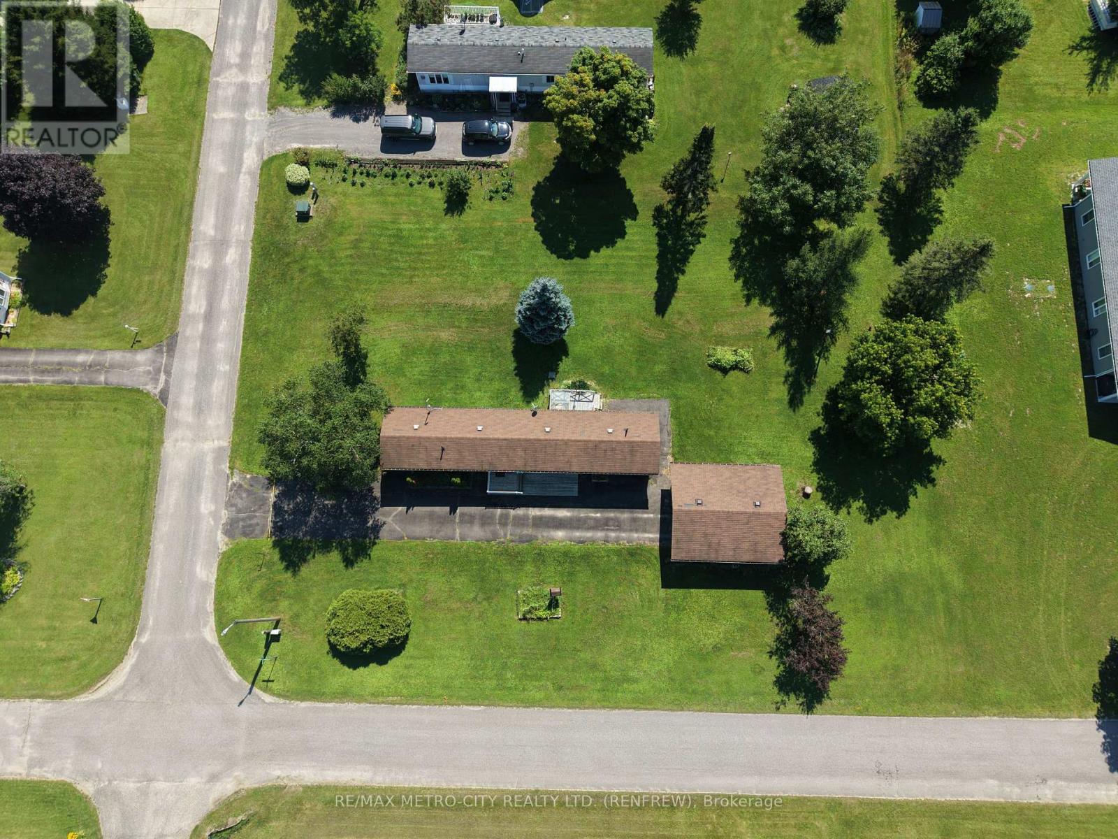 34 Sunset Lane, Horton, Ontario K7V 0A5 - Photo 33 - X13628642