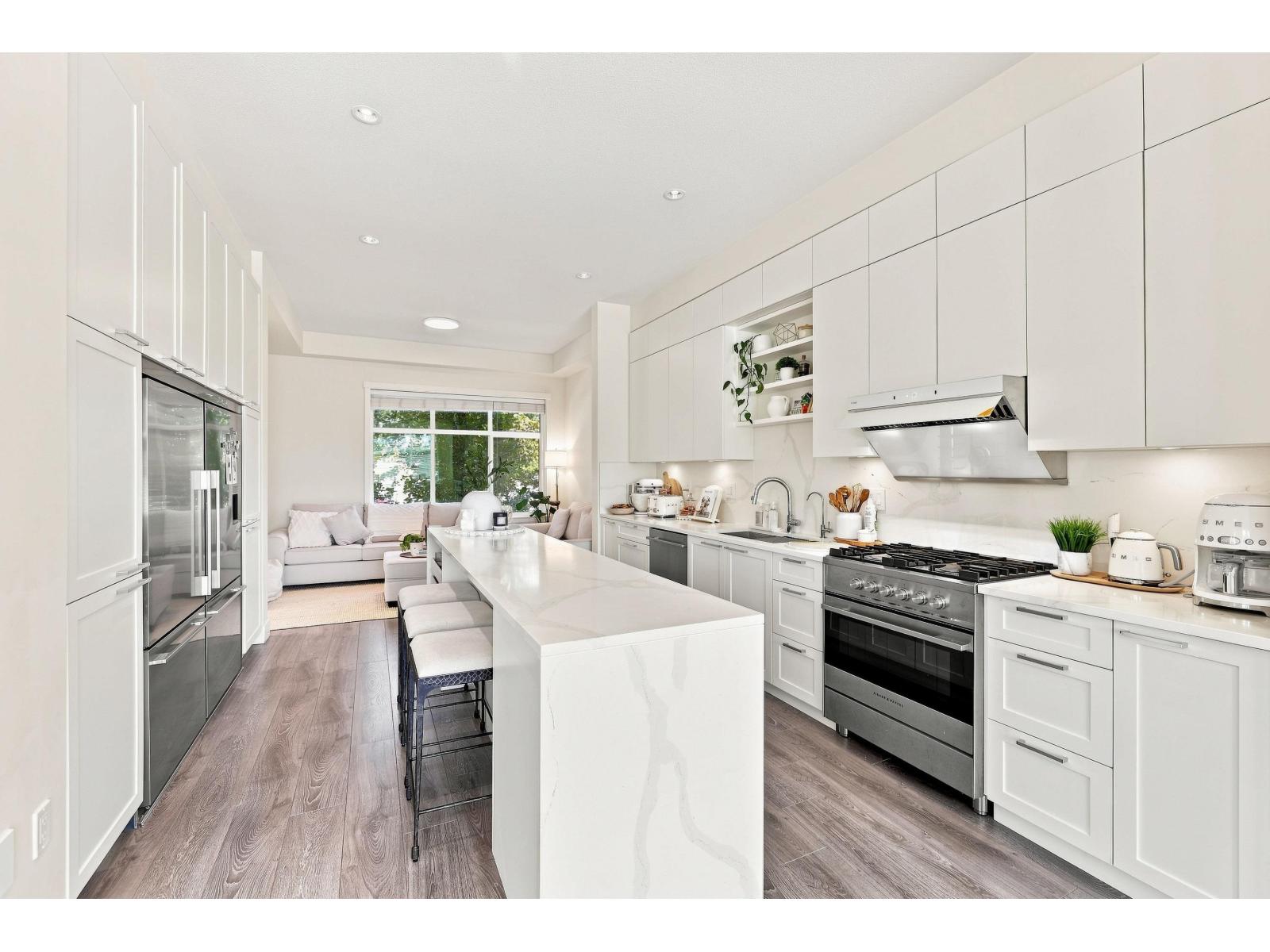 5 16828 BOXWOOD DRIVE, Surrey, British Columbia