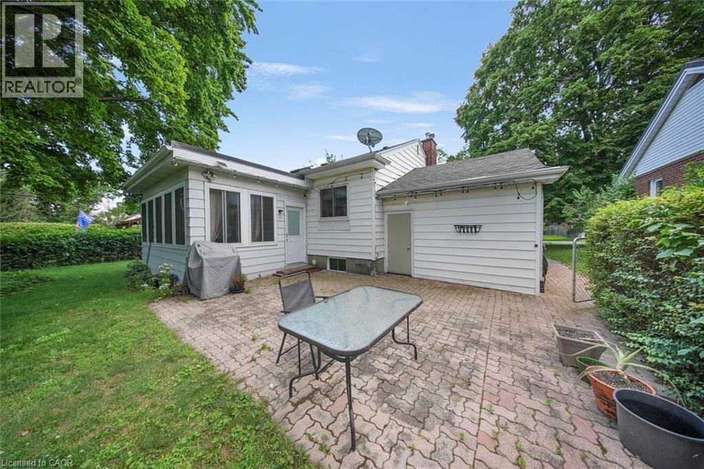 1063 Joan Drive, Burlington, Ontario  L7T 3H3 - Photo 44 - 40849767