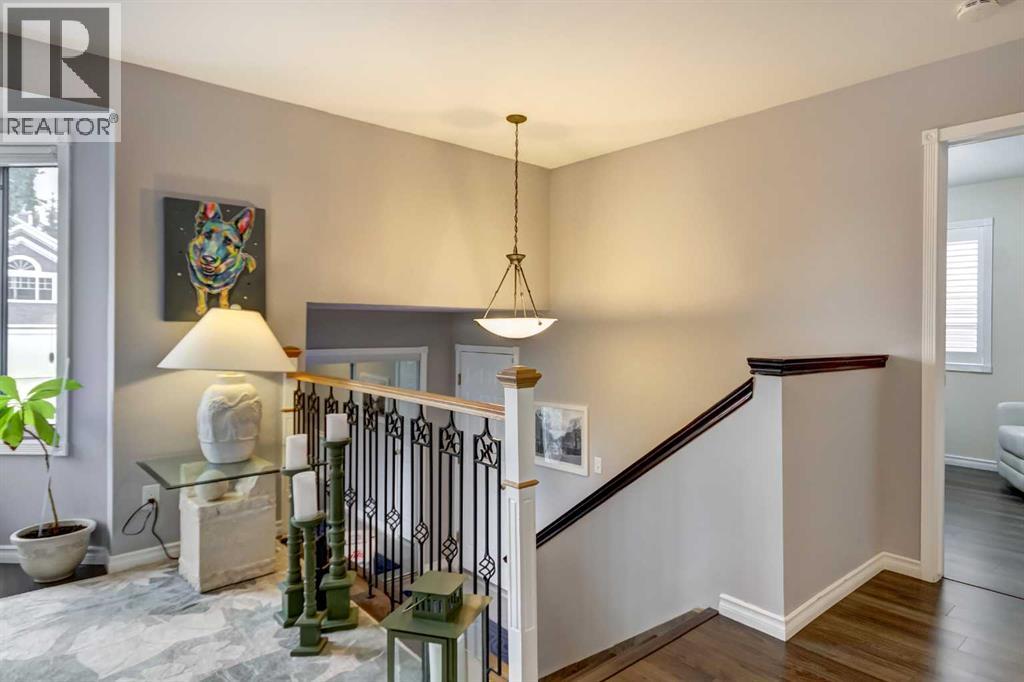 158 Somerset Close SW, Calgary, Alberta  T2Y 3C5 - Photo 10 - A2332754