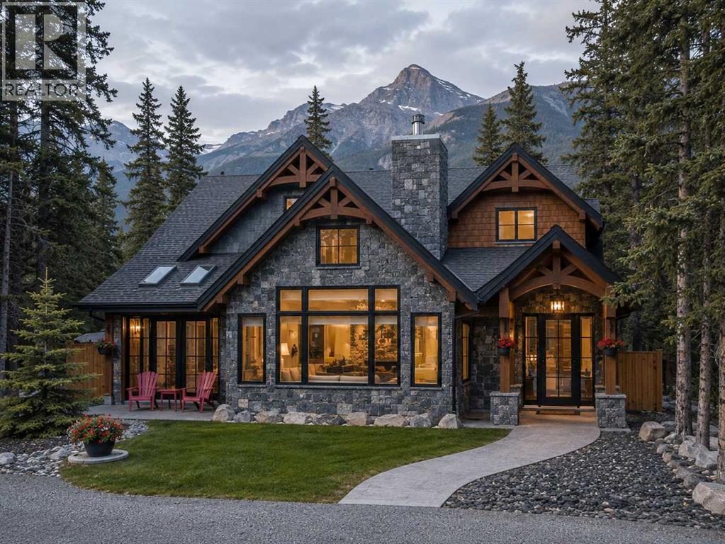 533 3rd Street, Canmore, Alberta  T1W 2H8 - Photo 12 - A2333699