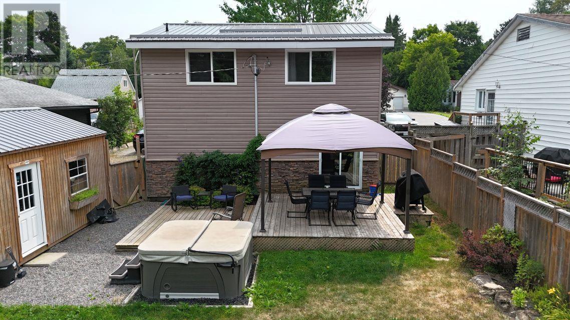 177 Axmith Ave, Elliot Lake, Ontario  P5A 1B9 - Photo 5 - SM262023