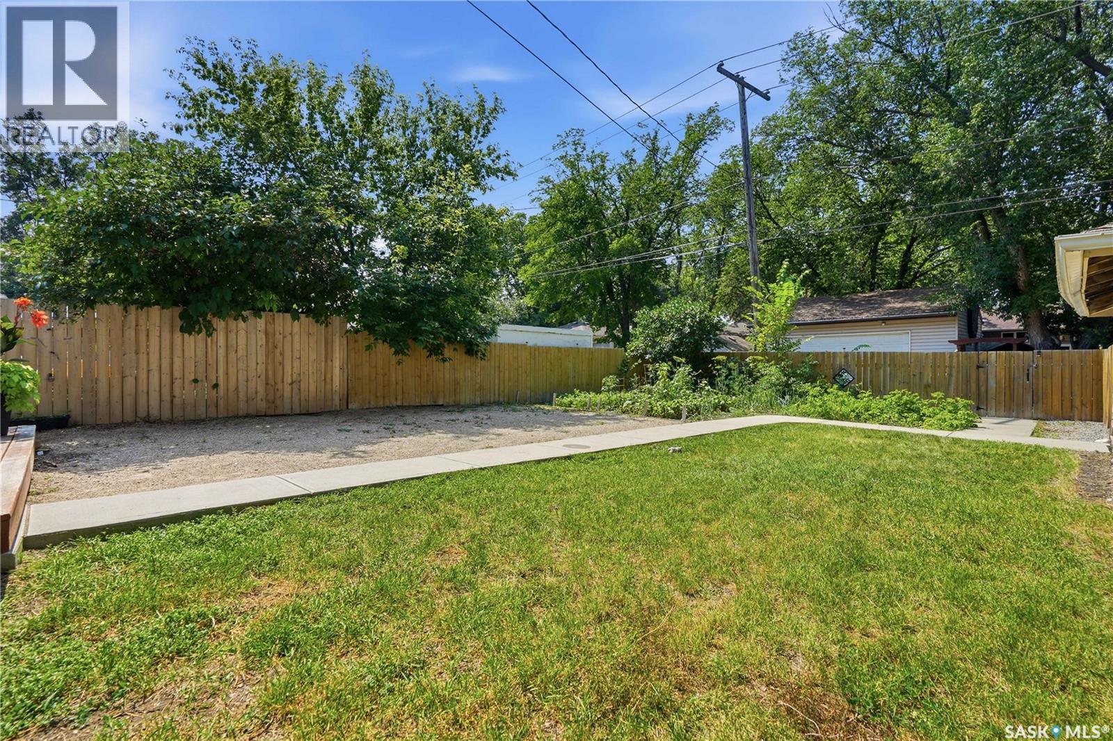 2816 Queen Street, Regina, Saskatchewan S4S 2E4 - Photo 33 - SK044286