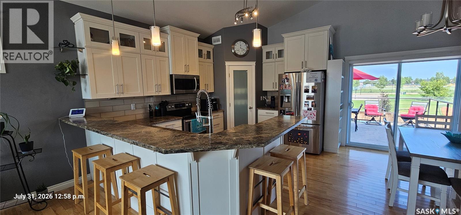 128 Kinsmen Crescent, Martensville, Saskatchewan S0K 0A2 - Photo 3 - SK044260
