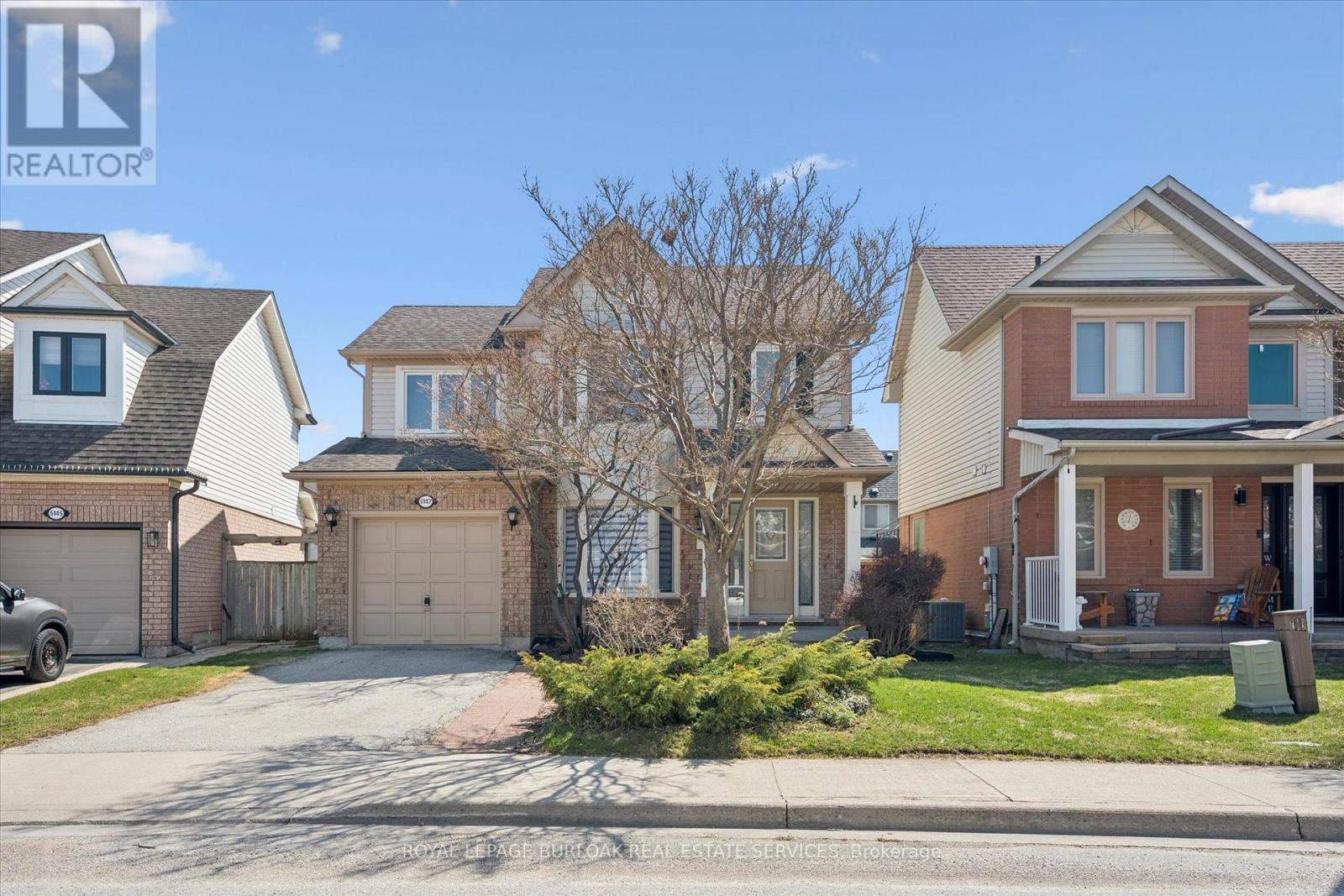 5147 Ravine Crescent, Burlington, Ontario  L7L 6N3 - Photo 3 - W13628952