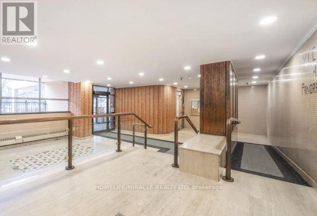 903 - 40 Panorama Court, Toronto, Ontario  M9V 4M1 - Photo 2 - W13629006