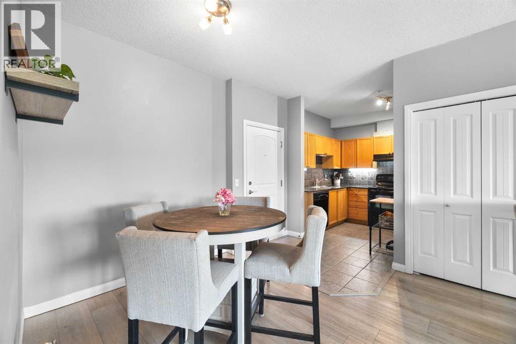 220, 8 Prestwick Pond Terrace Se, Calgary, Alberta  T2Z 4P3 - Photo 8 - A2324707