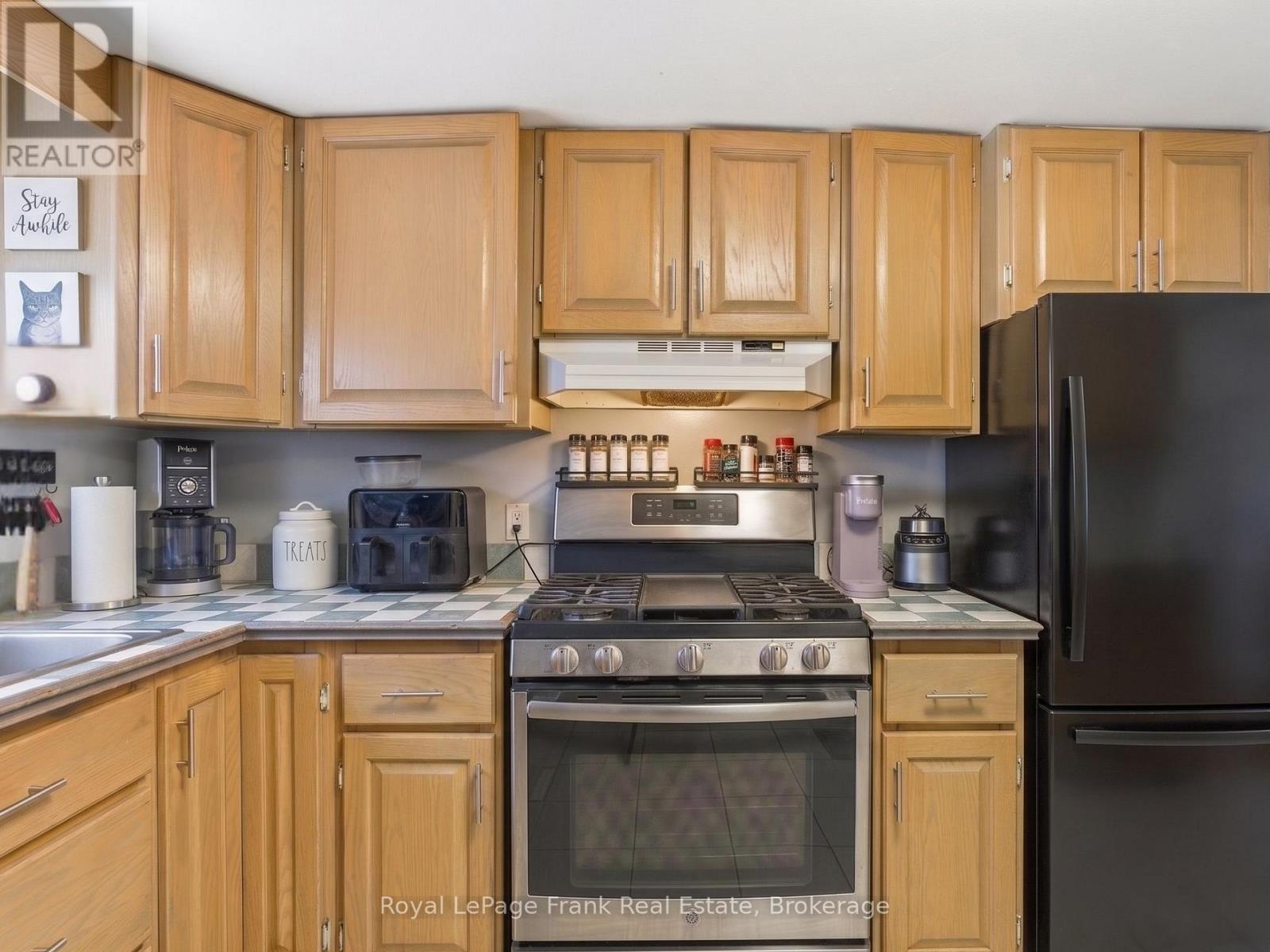 241 Bellevue Drive, Quinte West, Ontario  K8N 4Z5 - Photo 10 - X13629016