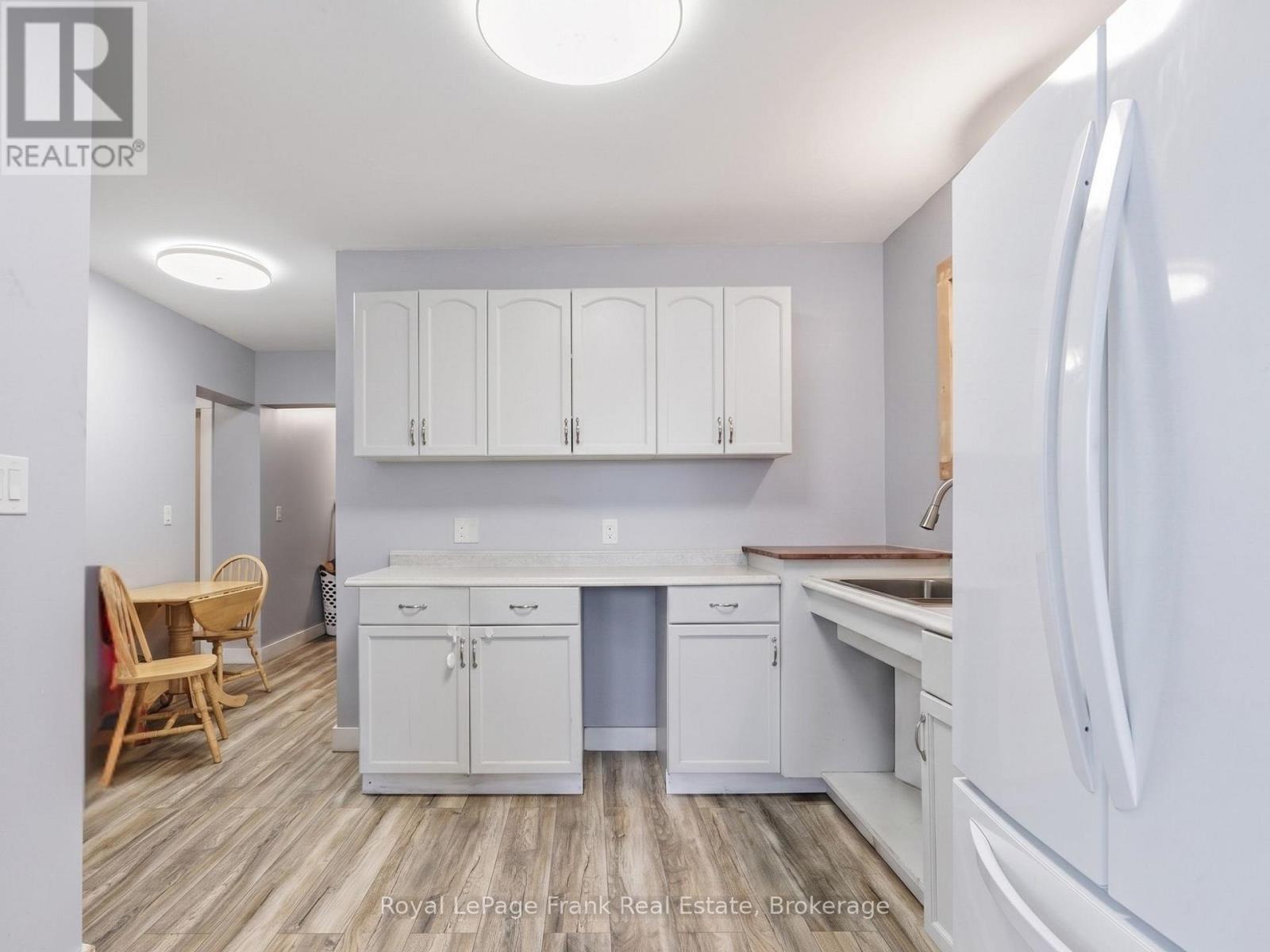 241 Bellevue Drive, Quinte West, Ontario  K8N 4Z5 - Photo 34 - X13629016
