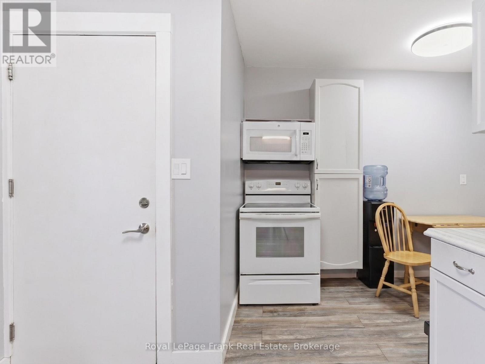 241 Bellevue Drive, Quinte West, Ontario  K8N 4Z5 - Photo 36 - X13629016