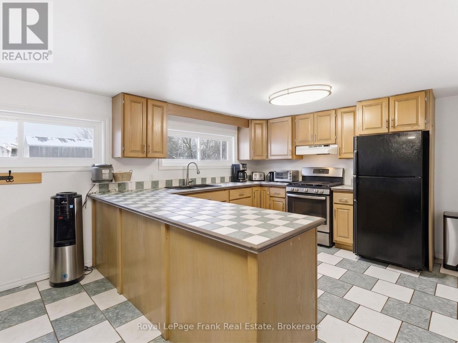 241 Bellevue Drive, Quinte West, Ontario  K8N 4Z5 - Photo 8 - X13629016
