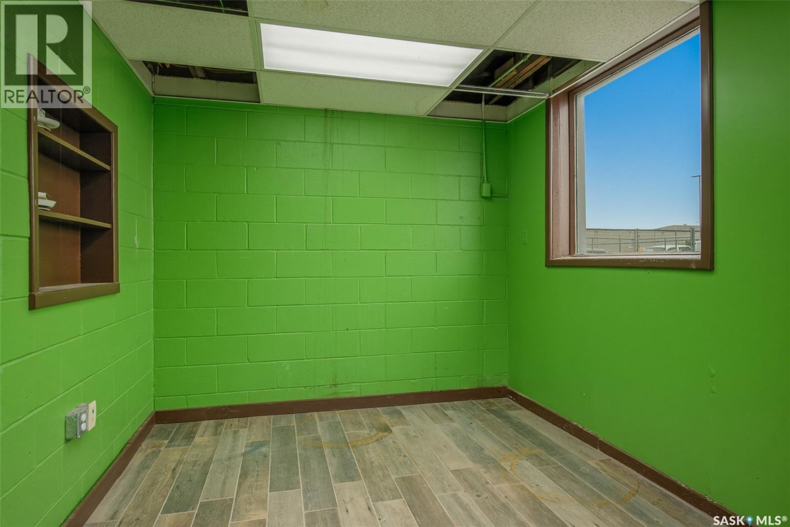 560 Dewdney Avenue E, Regina, Saskatchewan S4N 0G0 - Photo 6 - SK044240