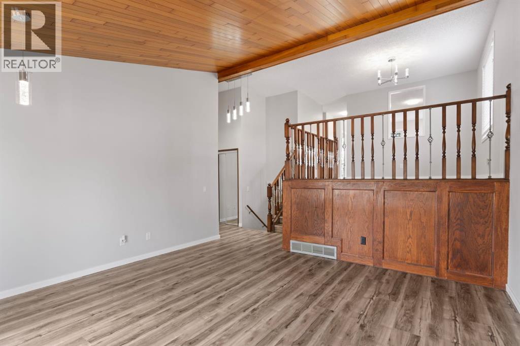 92 Glenhill Drive, Cochrane, Alberta  T4C 1H1 - Photo 9 - A2310605