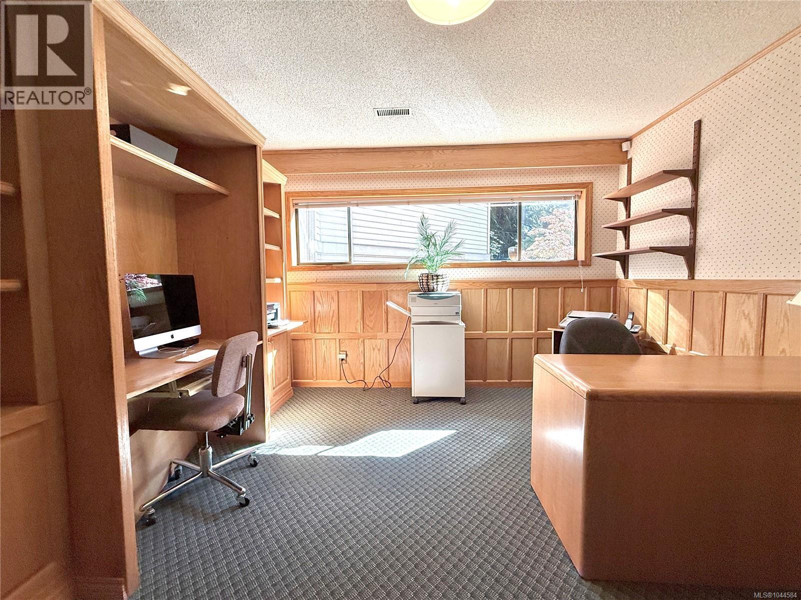 1015 Kentwood Pl, Saanich, British Columbia  V8Y 2R2 - Photo 41 - 1044584