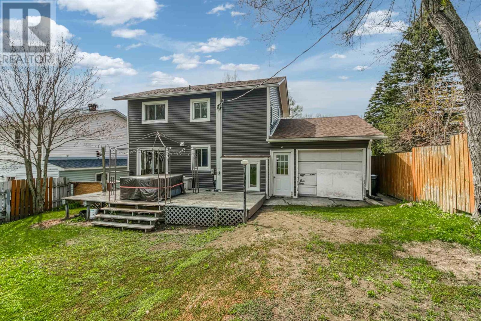 59 Hirshhorn Ave, Elliot Lake, Ontario  P5A 1P3 - Photo 4 - SM261146