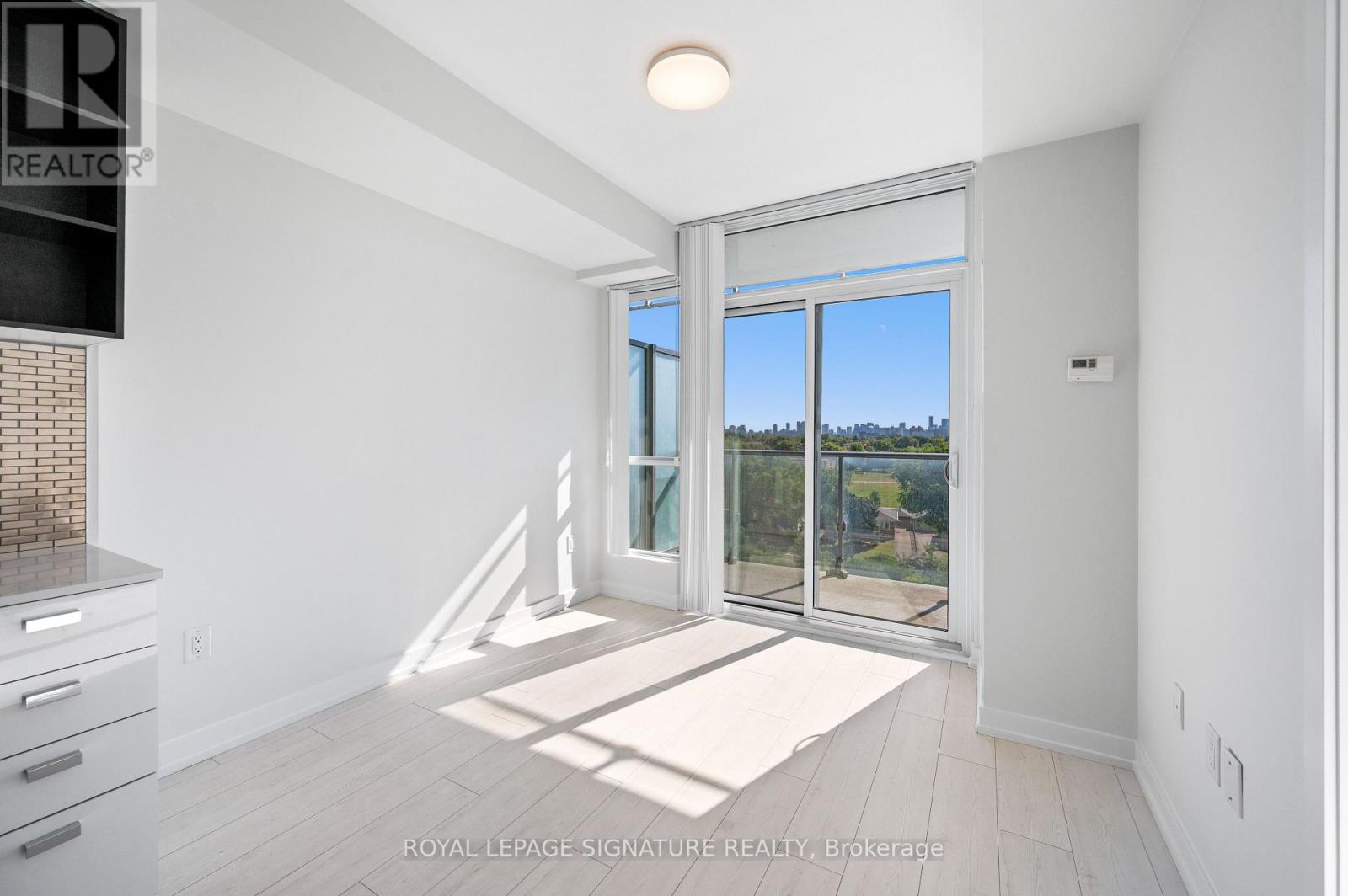 710 - 10 De Boers Drive E, Toronto, Ontario  M3J 0L6 - Photo 10 - W13620306