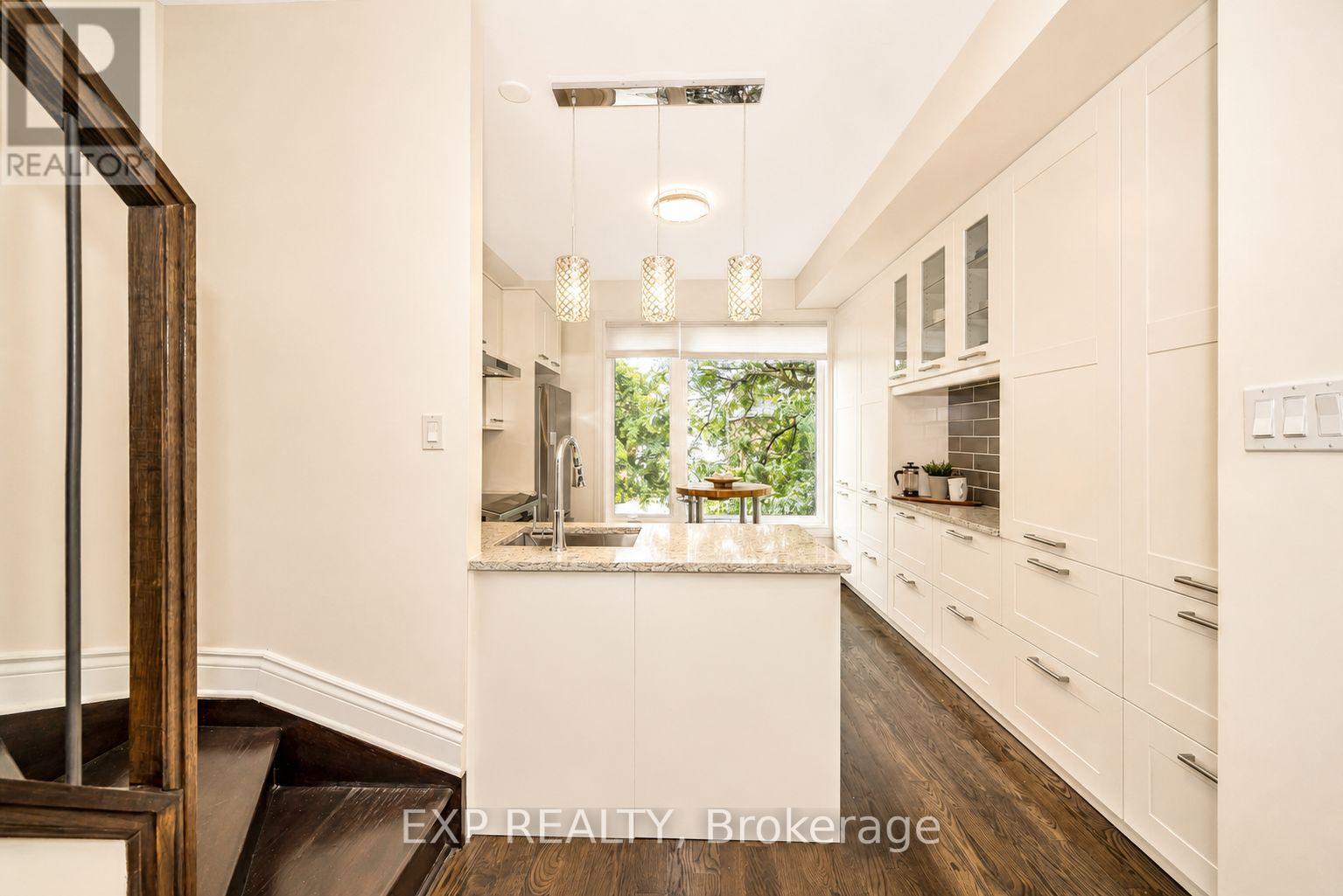 296 Cambridge Street N, Ottawa, Ontario  K1R 0B4 - Photo 11 - X13621898