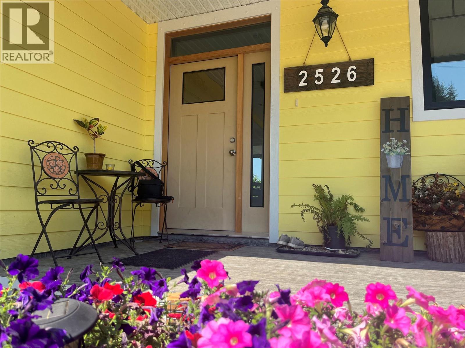 2526 Waverly Drive, Blind Bay, British Columbia  V0E 1H2 - Photo 4 - 10377959