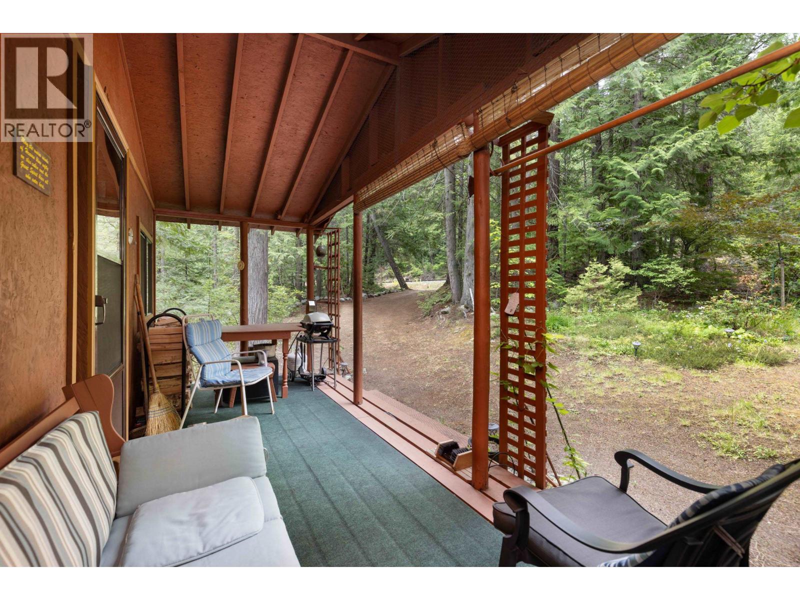 9540 Pemberton Portage Road, Pemberton, British Columbia  V0N 2L1 - Photo 11 - R3151821