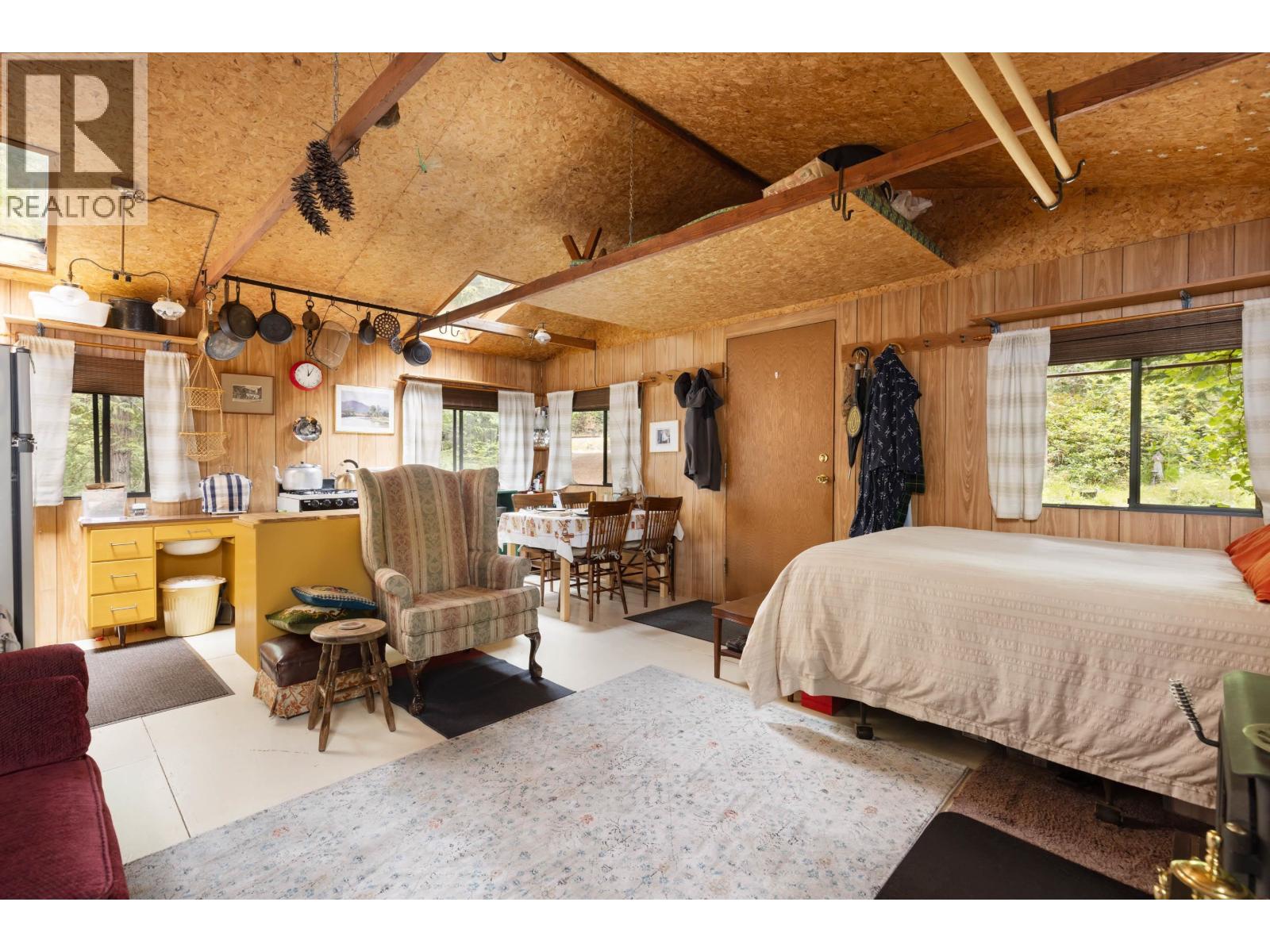 9540 Pemberton Portage Road, Pemberton, British Columbia  V0N 2L1 - Photo 5 - R3151821
