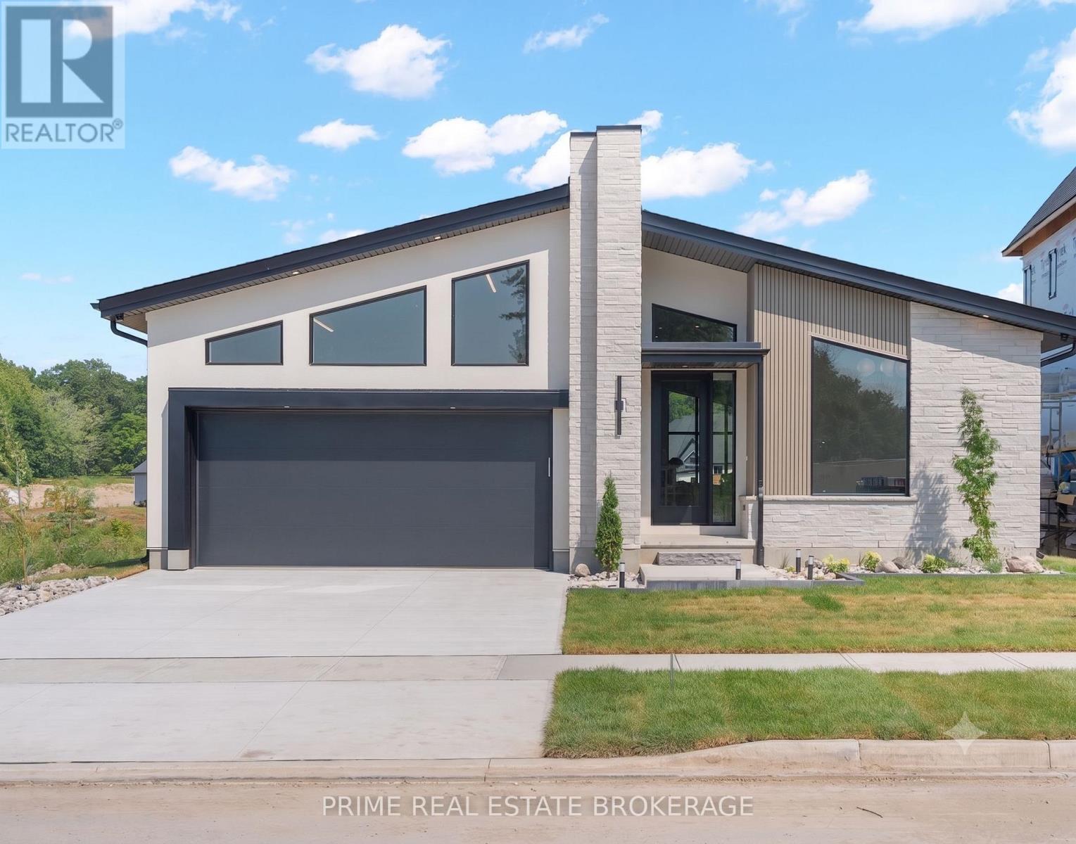 4100 Fallingbrook Road, London South, Ontario  N6P 0H8 - Photo 2 - X13432182