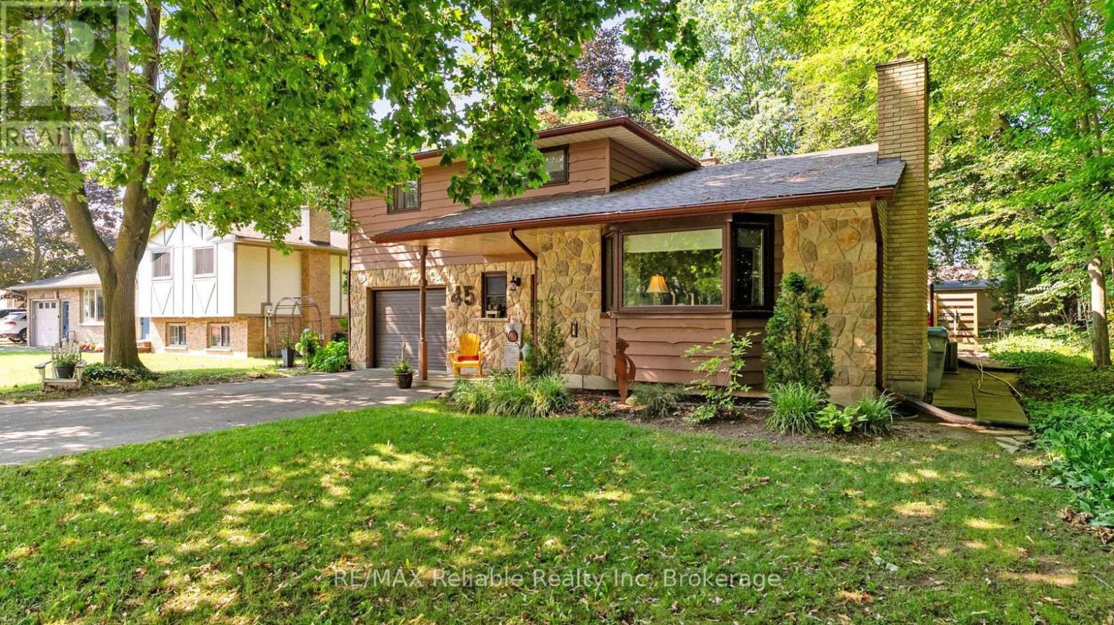 45 MAIN STREET S, Bluewater, Ontario