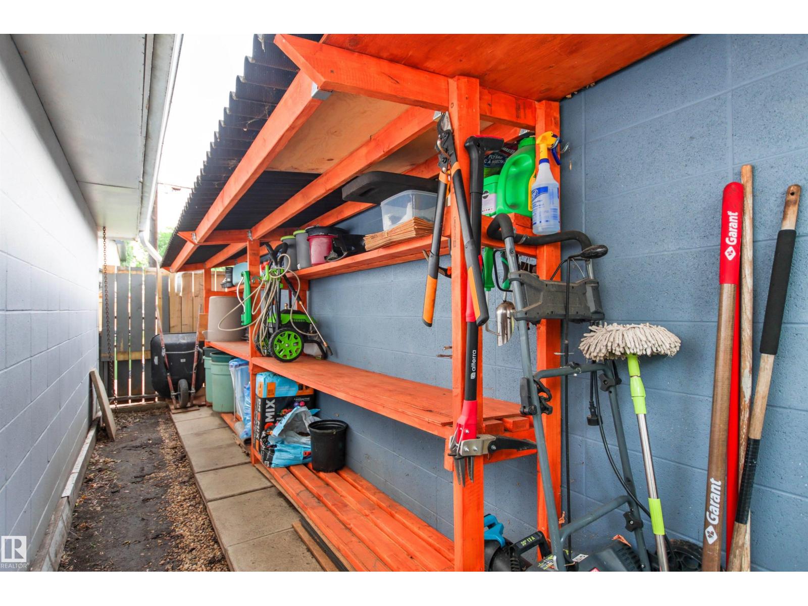 8748 80 Av NW, Edmonton, Alberta  T6C 0T5 - Photo 73 - E4501777