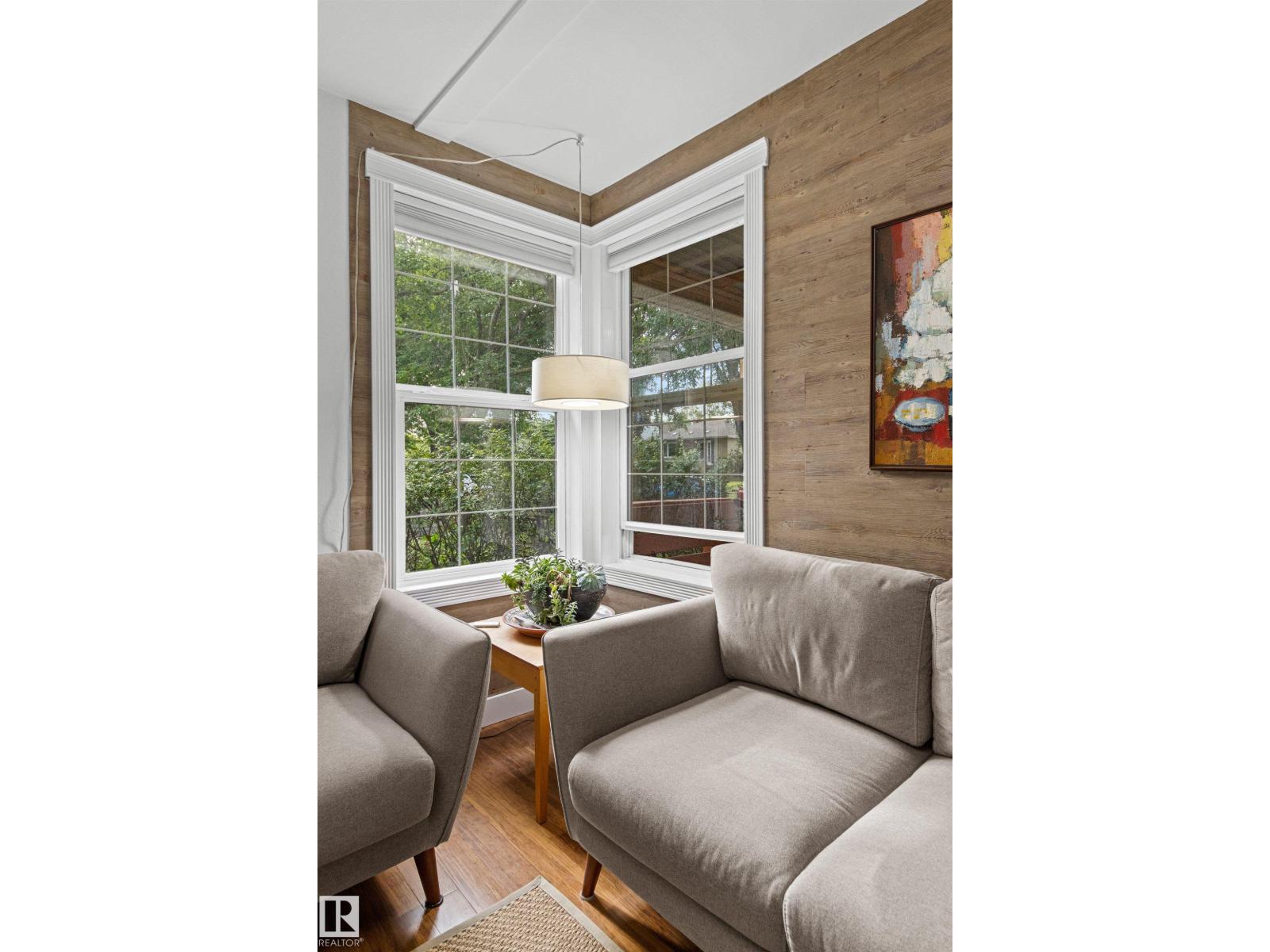 8748 80 Av NW, Edmonton, Alberta  T6C 0T5 - Photo 9 - E4501777
