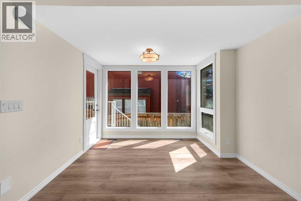 15 Ranch Glen Drive Nw, Calgary, Alberta  T3G 1T2 - Photo 9 - A2326311